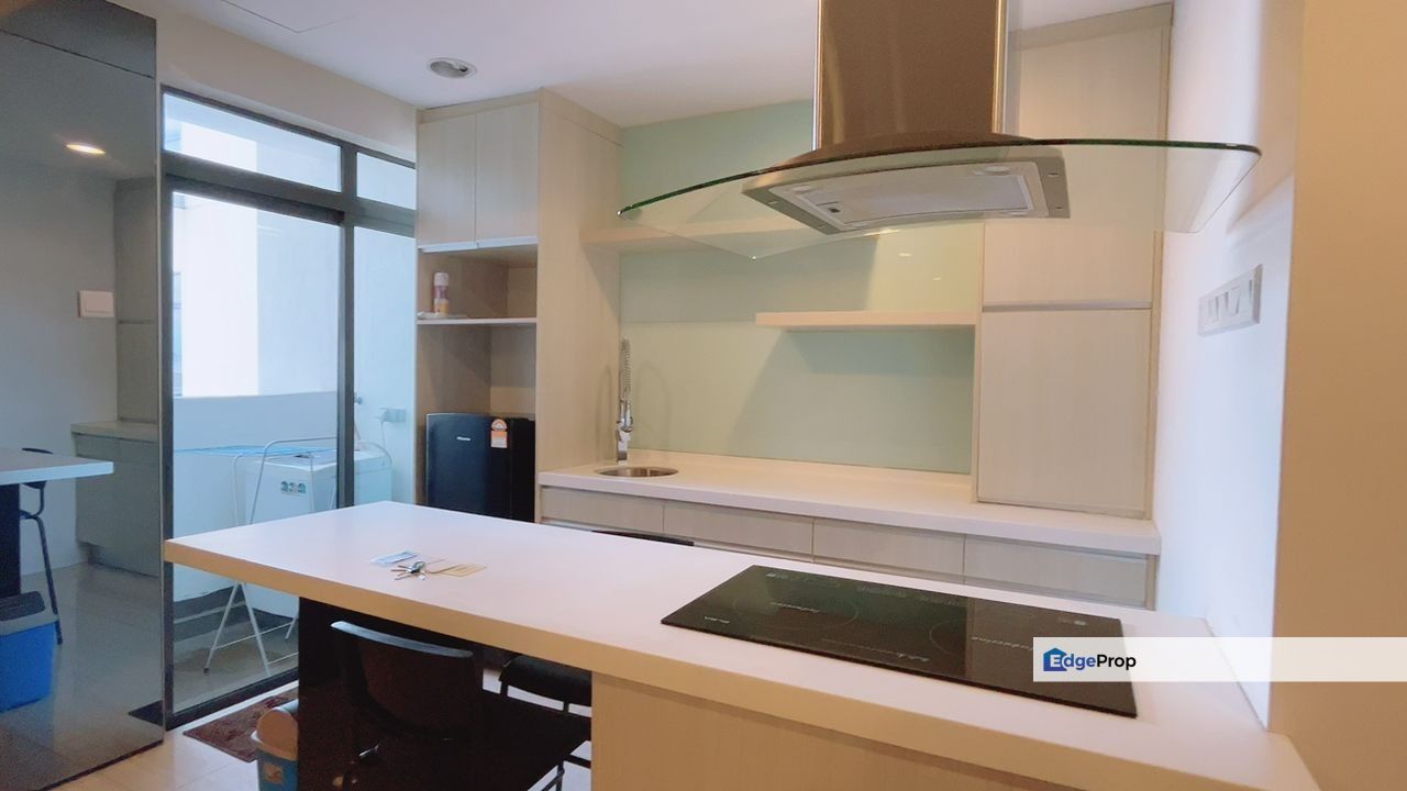 FF Eve Suite Studio Pool View LRT Linked 1 carpark Ara Damansara, Selangor, Ara Damansara