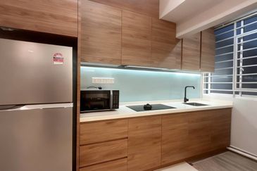 E-Tiara Serviced Apartment