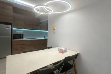 E-Tiara Serviced Apartment