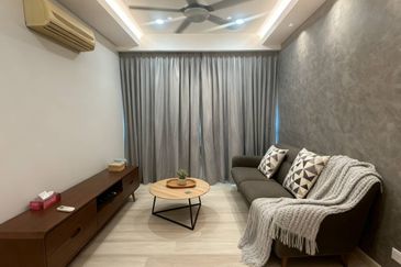 E-Tiara Serviced Apartment