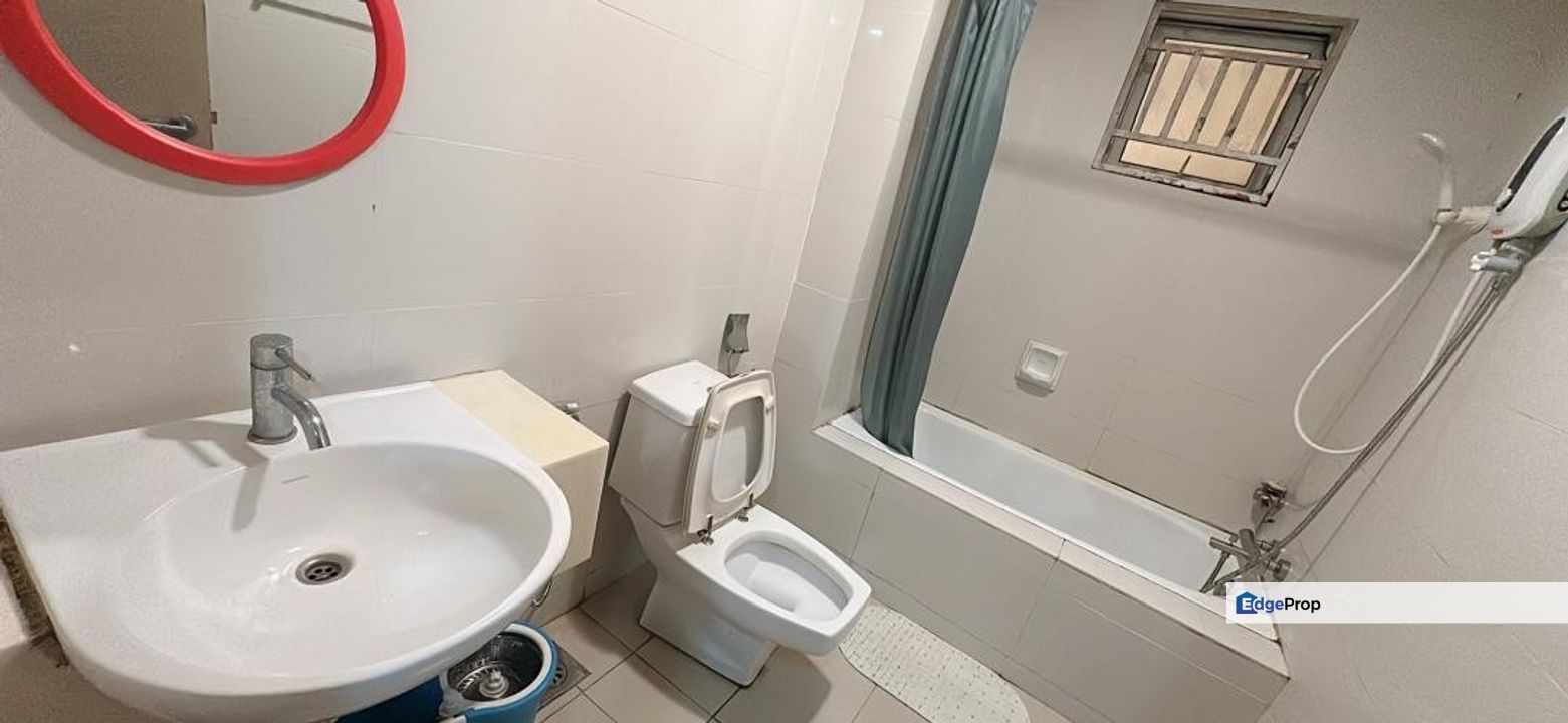 Oasis Square Serviced Suites Ara Damansara Nr Medalla Symphony PJU 1A, Selangor, Ara Damansara