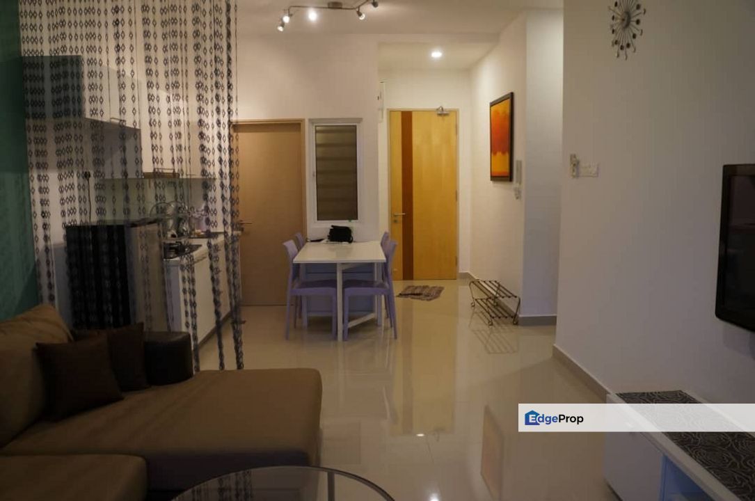 Oasis Serviced Suites 2 Rooms Condo Ara Damansara Square nr Citta Mall, Selangor, Ara Damansara