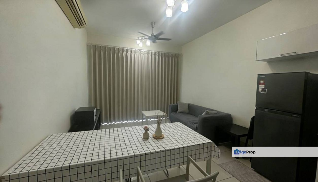 Oasis Serviced Suites Ara Damansara near Lotus and Citta Mall Village, Selangor, Ara Damansara