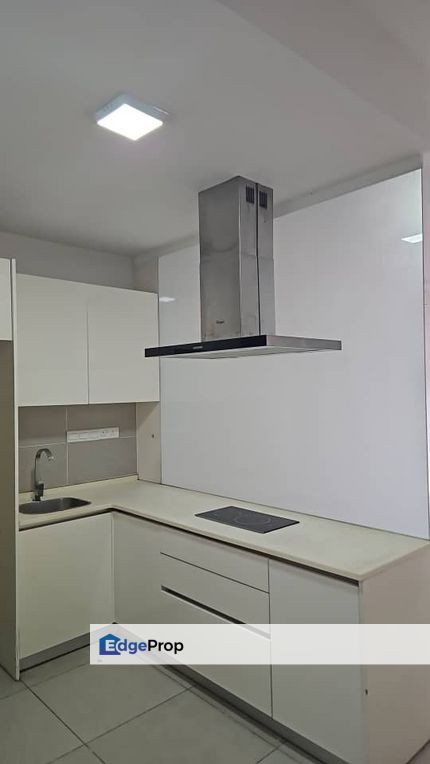 Nova Saujana Residence Condo nr LRT Ara Damansara Subang Airport Mall, Selangor, Shah Alam