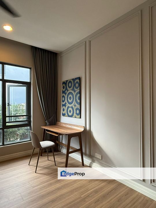 Renovated Ara Damansara Eve Suite Studio with Ceiling Fans Pool View, Selangor, Ara Damansara