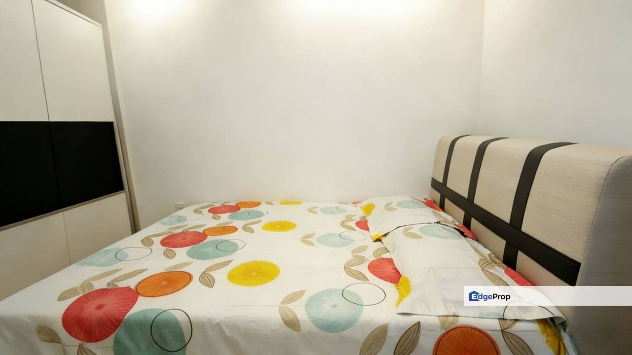 Block B D'Latour Condo Bandar Sunway near Taylor Lake Side University, Selangor, Bandar Sunway