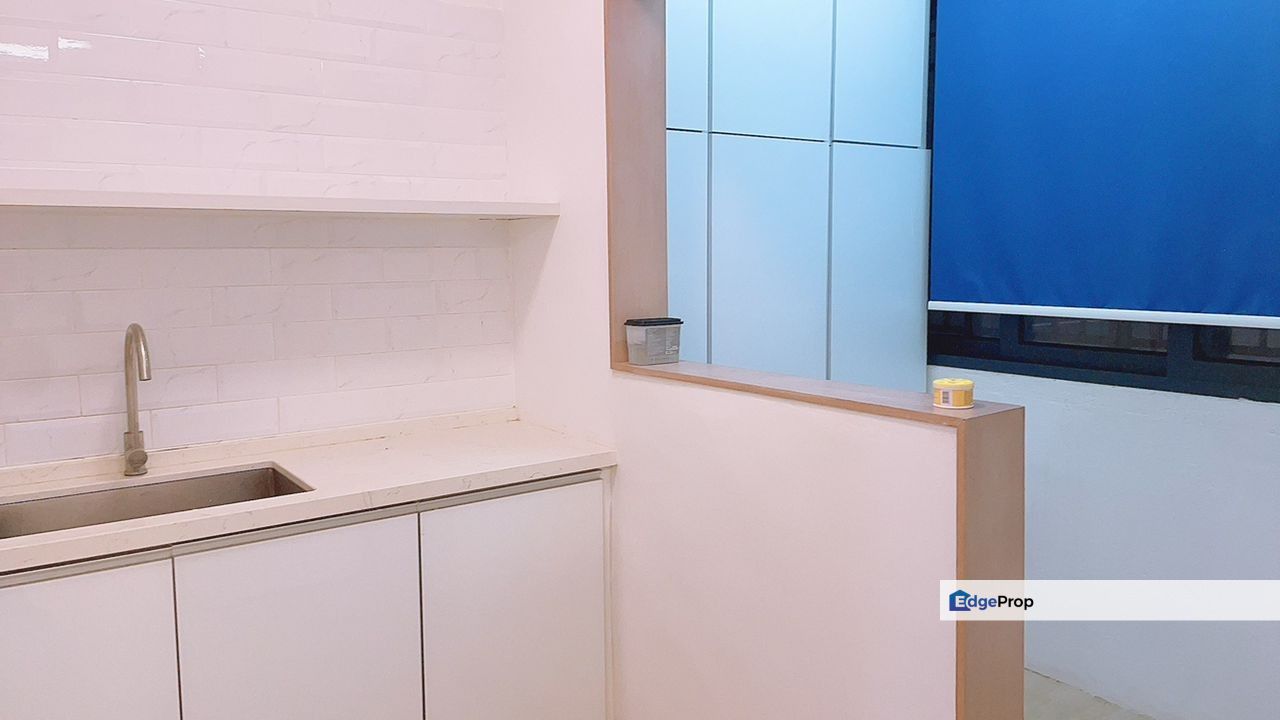 3 Rooms D'Aman Ria Condo Ara Damansara Pj Next to Lembah Subang LRT for ...