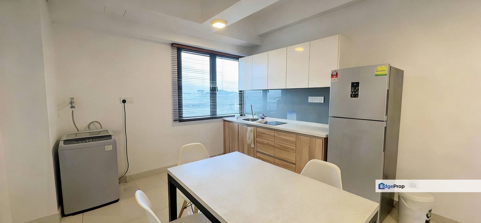 Avenue D Vogue Lmt-d End Lot Studio Near Jaya One Plaza 33 Pacific 63., Selangor, Petaling Jaya