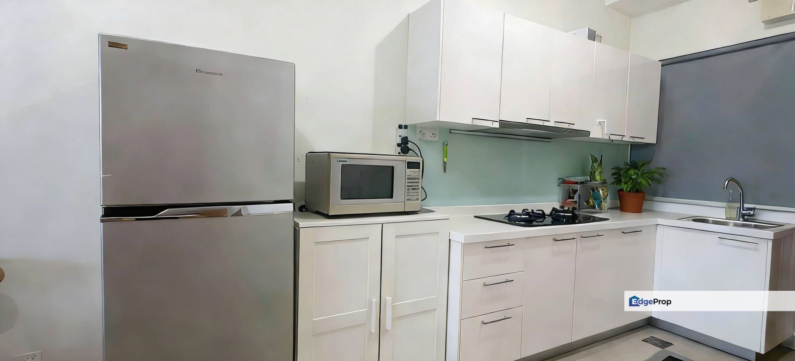 Oasis Square Serviced Suites Ara Damansara Nr Medalla Symphony PJU 1A, Selangor, Ara Damansara