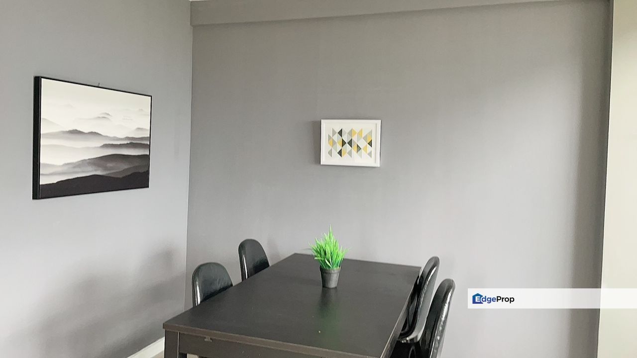 Sunway D'Latour Full Furnished Duplex next Taylor Lakeside Subang BRT, Selangor, Bandar Sunway