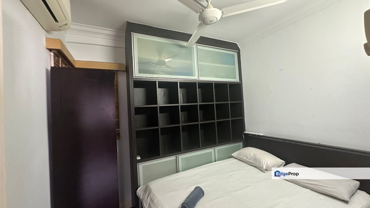 Puncak Seri Kelana Condo Dana 1 Symphony Citta Mall Ara Damansara LRT, Selangor, Ara Damansara