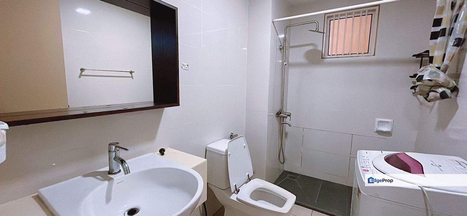 Oasis Square Serviced Suites Ara Damansara Nr Medalla Symphony PJU 1A, Selangor, Ara Damansara