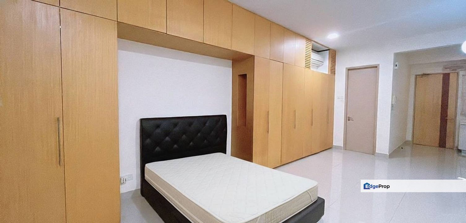 Oasis Square Serviced Suites Ara Damansara Nr Medalla Symphony PJU 1A, Selangor, Ara Damansara