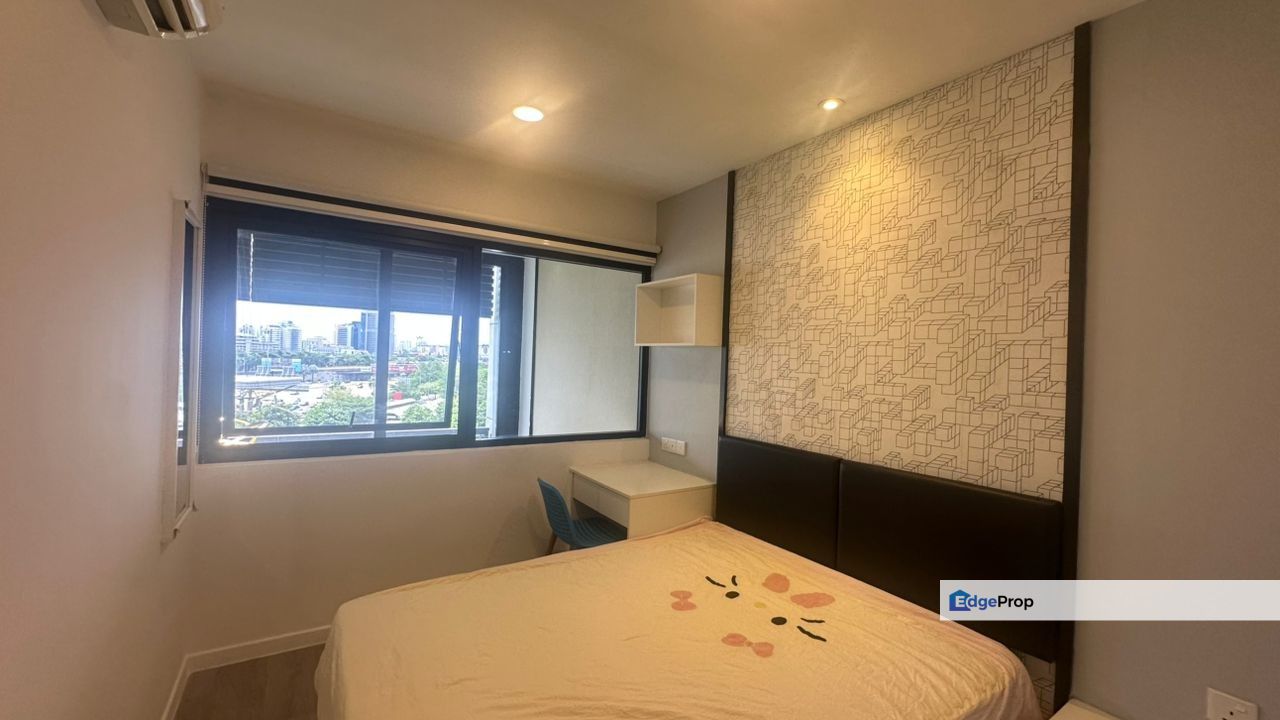 Sunway D'Latour 3 Rooms near Taylors Lakeside University PJS 7 Type B, Selangor, Bandar Sunway