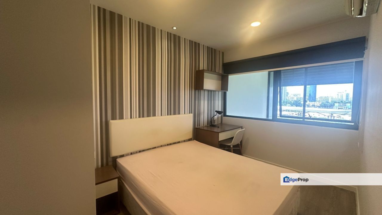 Sunway D'Latour 3 Rooms near Taylors Lakeside University PJS 7 Type B, Selangor, Bandar Sunway