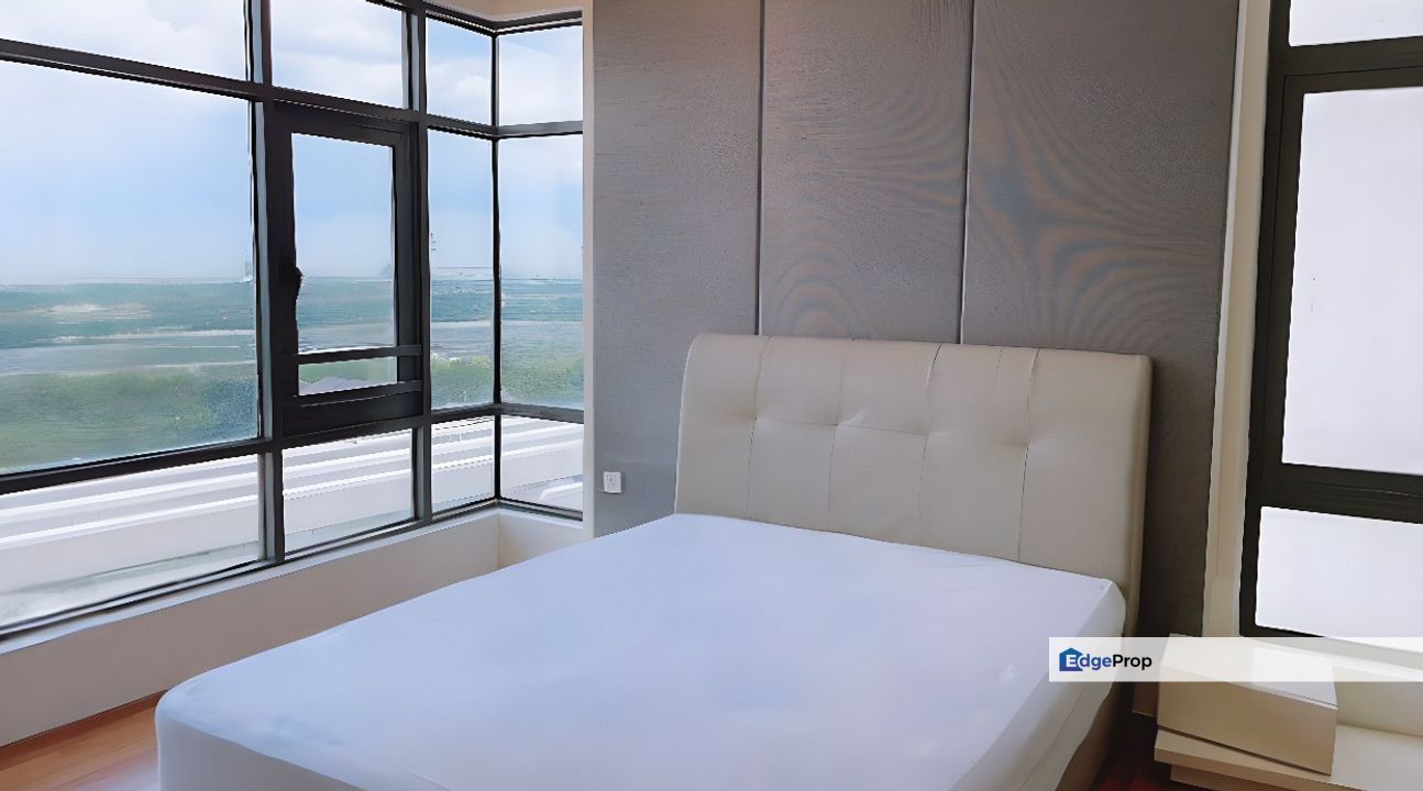 Freehold Eve Suite Studio Direct Linked 2 LRT Station Kelana Jaya Line, Selangor, Ara Damansara