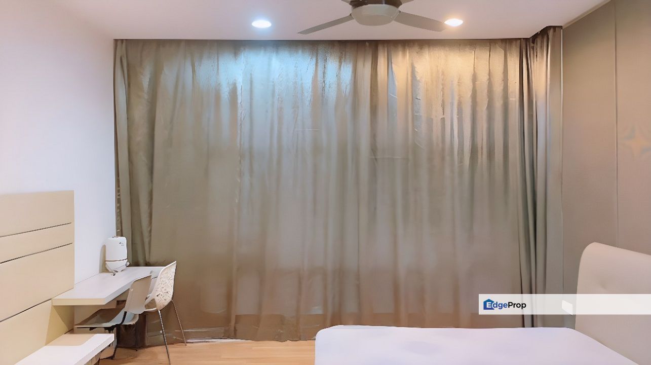 Freehold Eve Suite Studio Direct Linked 2 LRT Station Kelana Jaya Line, Selangor, Ara Damansara