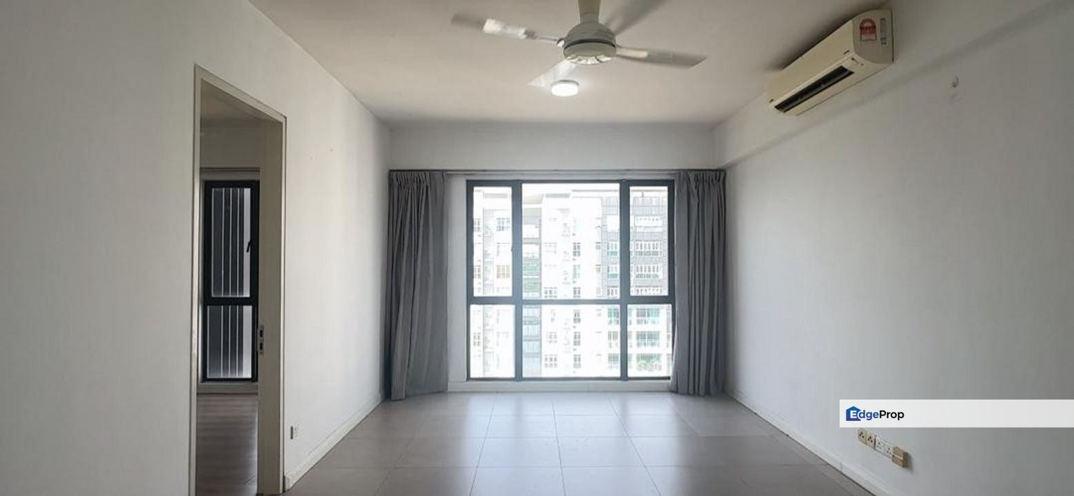 Nova Saujana Residence Condo nr LRT Ara Damansara Subang Airport Mall, Selangor, Shah Alam