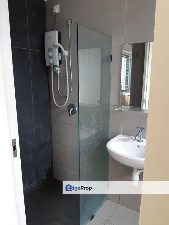 Avenue D Vogue Corner Lot Near Jaya One Plaza 33 Pacific 63 Midtown, Selangor, Petaling Jaya