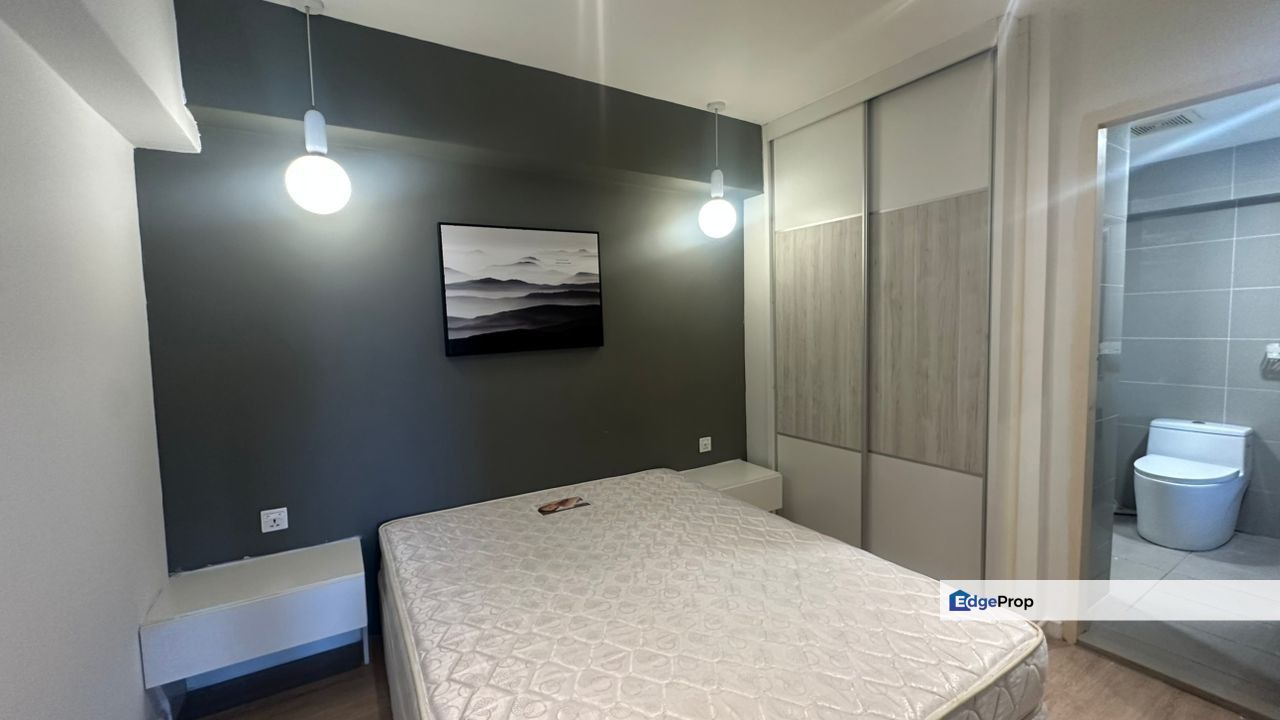 Sunway D'Latour Full Furnished Duplex next Taylor Lakeside Subang BRT, Selangor, Bandar Sunway