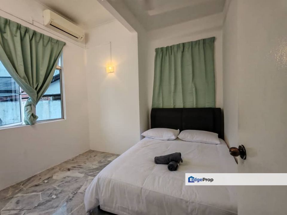 Kajang Bungalow with Private Swimming Pool nr MRT Cendana Sungai Chua, Selangor, Kajang