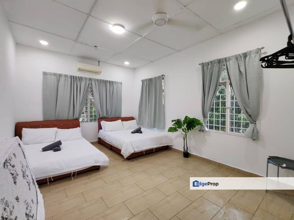 Kajang Bungalow with Private Swimming Pool nr MRT Cendana Sungai Chua, Selangor, Kajang