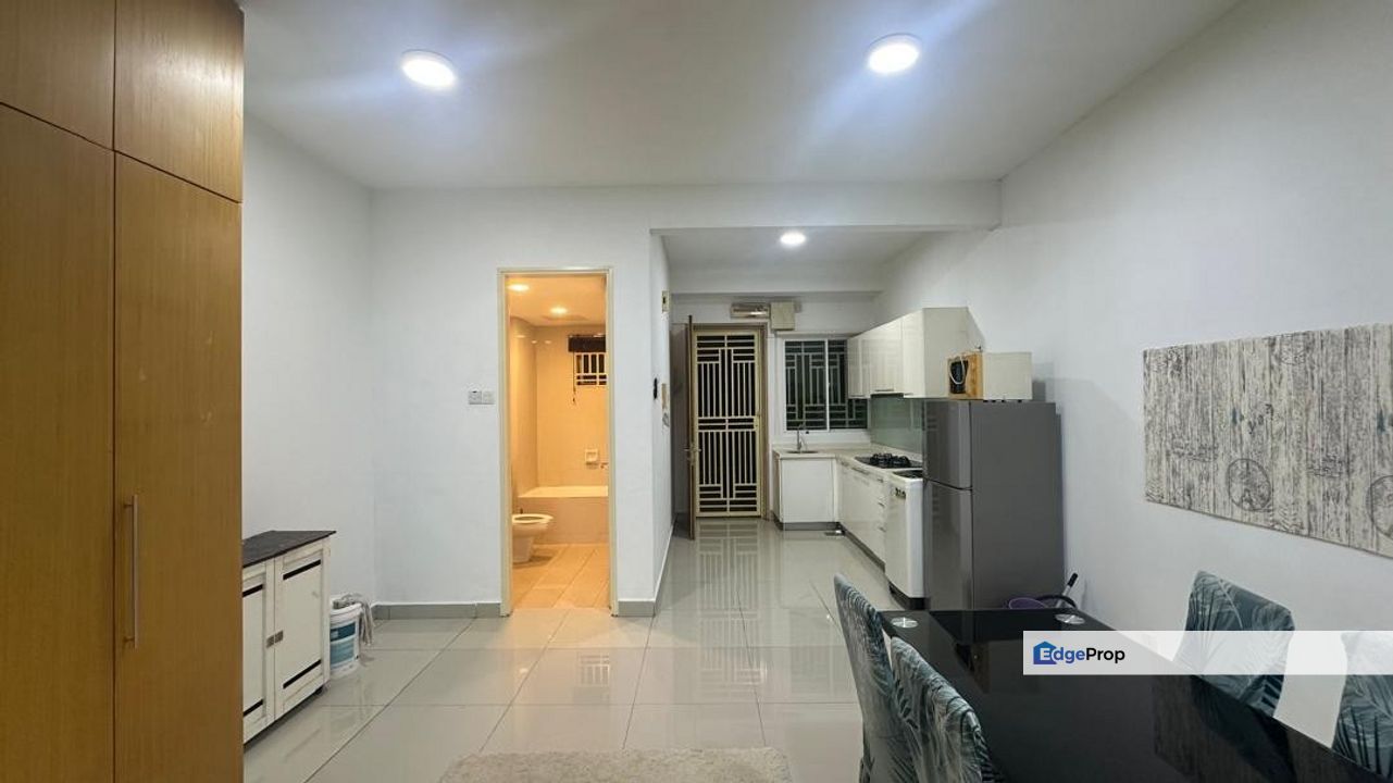Freehold Below Market Studio Oasis Village Ara Damansara Sime Darby, Selangor, Ara Damansara