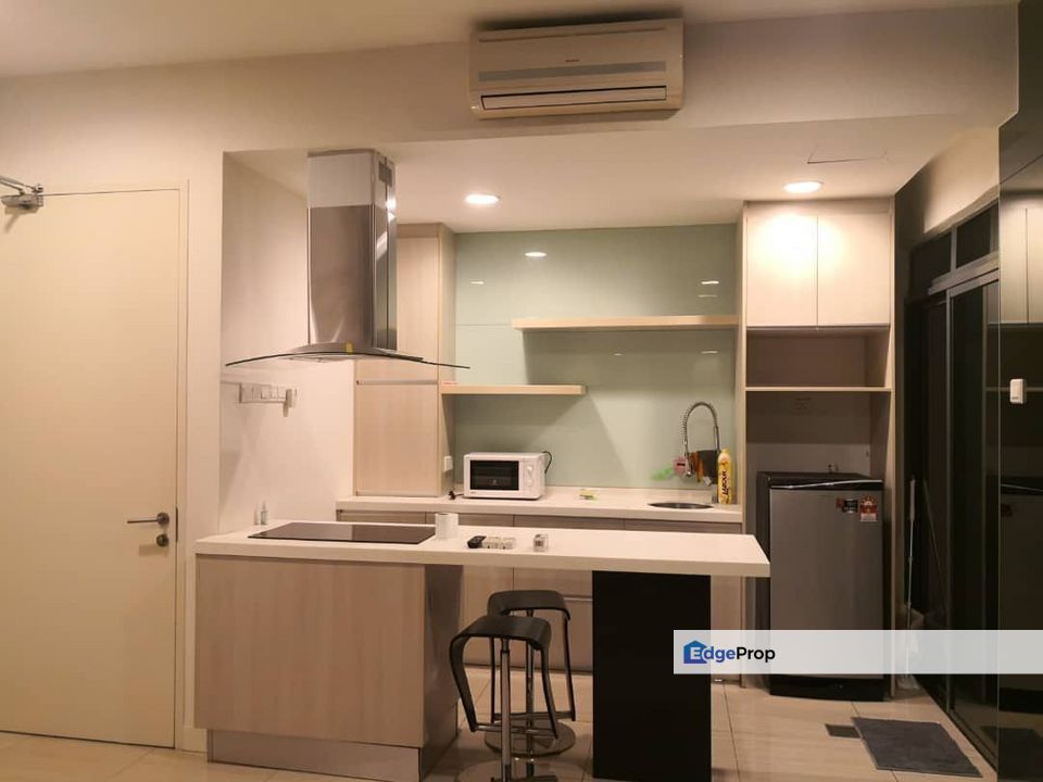 Eve Suite Studio Ara Damansara Pool View 2 Carparks Link Bridge to LRT, Selangor, Ara Damansara