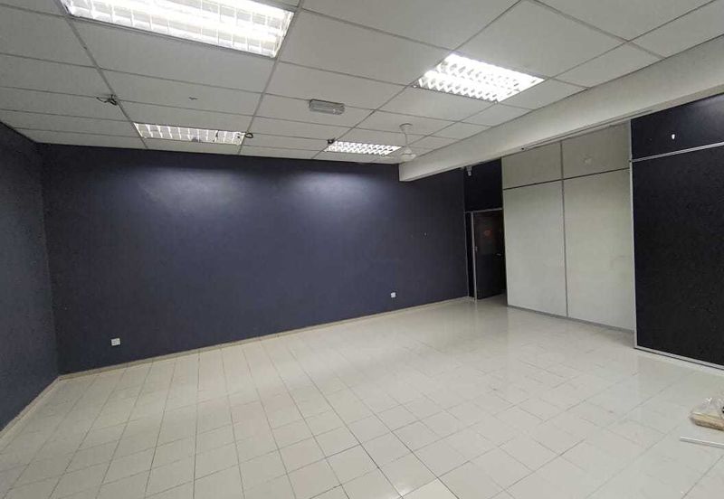 Renovated First Floor Office Unit Prima Saujana Kajang
