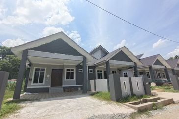 New Semi Detached Wakaf Bharu, Kelantan