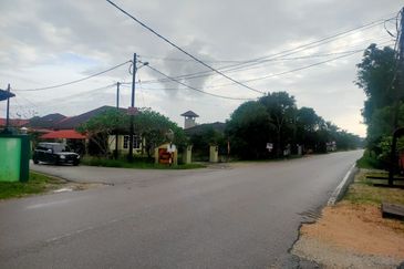 Tanah Lot Banglo Untuk Dijual di Kg Bechah Keranji, Peringat