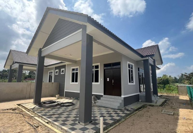 Bunut Sarang Burung, Wakaf Bharu