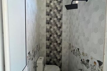 Bunut Sarang Burung, Wakaf Bharu