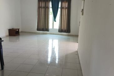 Rumah Banglo 4 Bilik Taman Vista, Jelawat, Bachok
