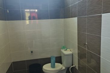 Rumah Banglo 4 Bilik Taman Vista, Jelawat, Bachok