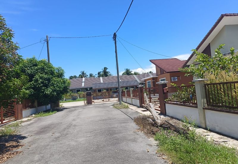 Rumah Banglo 4 Bilik Taman Vista, Jelawat, Bachok