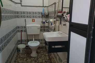 Renovated Single Storey Terrace taman Baung Perdana, Kota Bharu