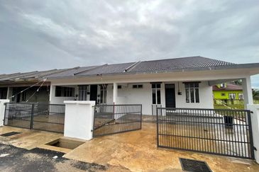 96 Unit Rumah teres Baru Taman Alor Lintah, Besut