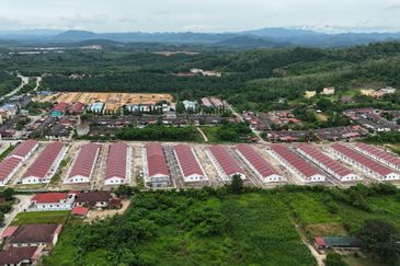 Rumah Teres baru Taman Sutera Kuala Krai