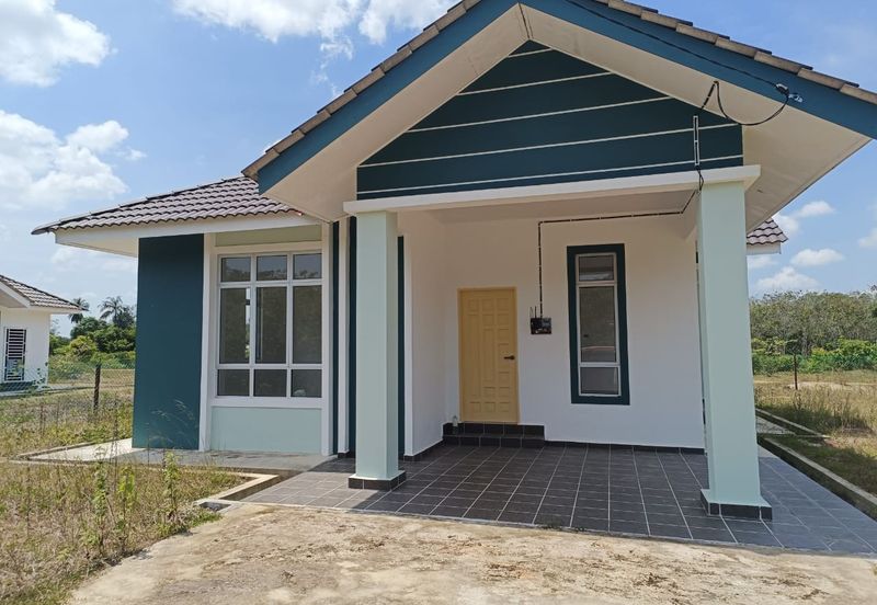 Banglo Setingkat di labok, Machang