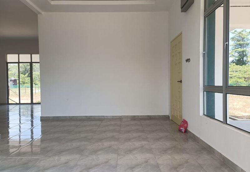 Banglo Setingkat di labok, Machang