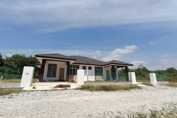 Semi D Setingkat di Ketereh, Kota Bharu