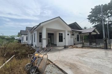 New Semi Detached Near Pekan Melor Kota Bharu
