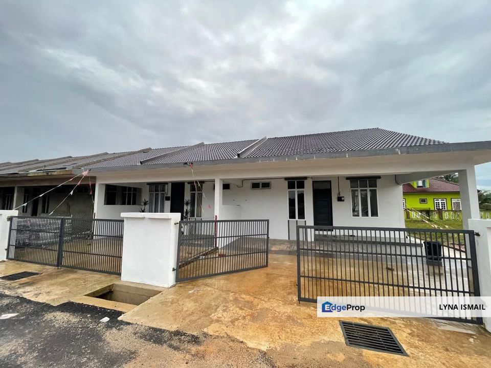 Single Storey Terrace Alor Lintah, Besut, Terengganu, Besut