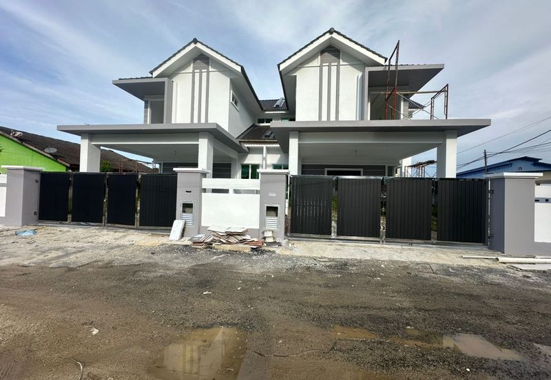 Semi d 2 Tingkat Lundang, Kota Bharu