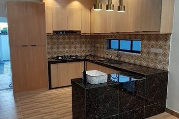 Serenia Amani @ Serenia City