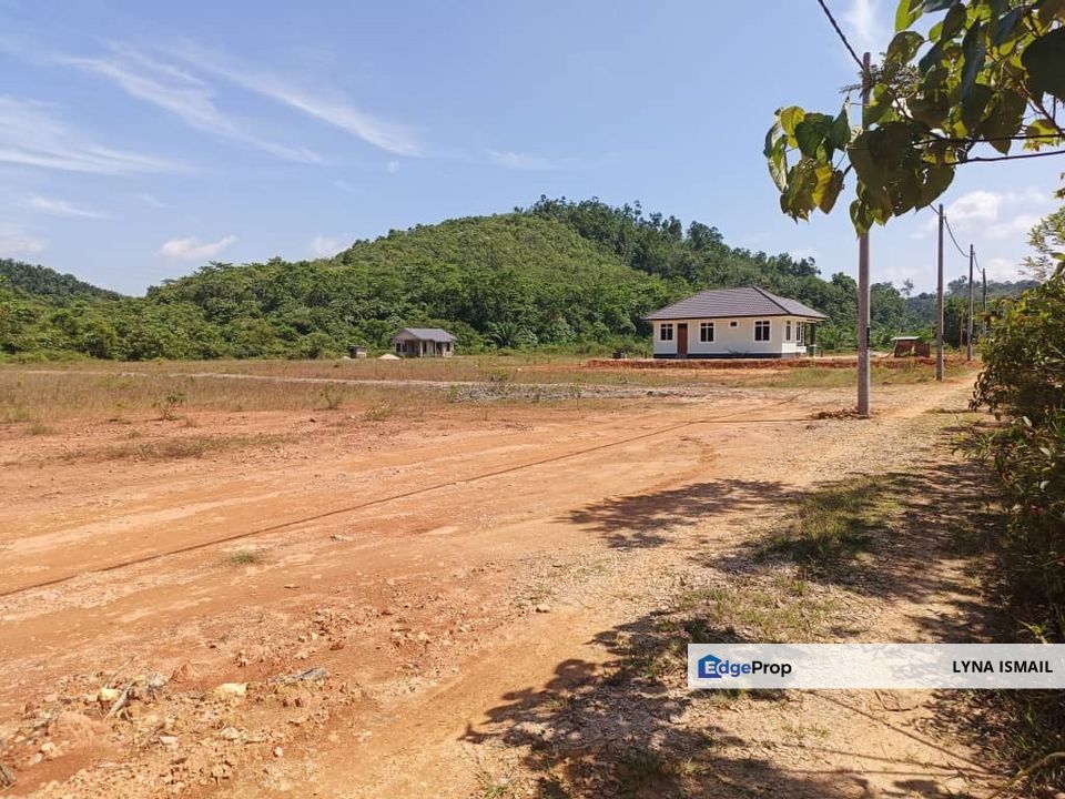 Tanah Lot Banglo, Jalan Sg Durian, Kuala Krai, Kelantan, Kuala Krai