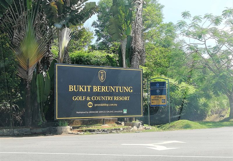 Kelab Golf Bukit Beruntung