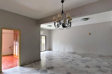 Sri Alam Condominium