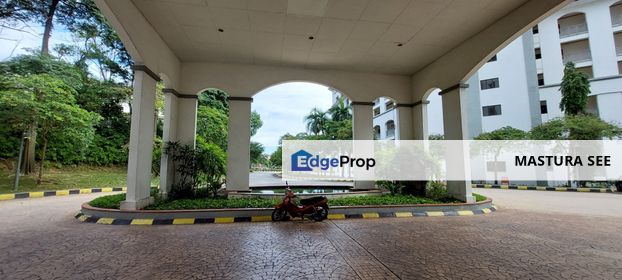 Big unit condo for sale at Sri Alam Condominium, Selangor, Shah Alam